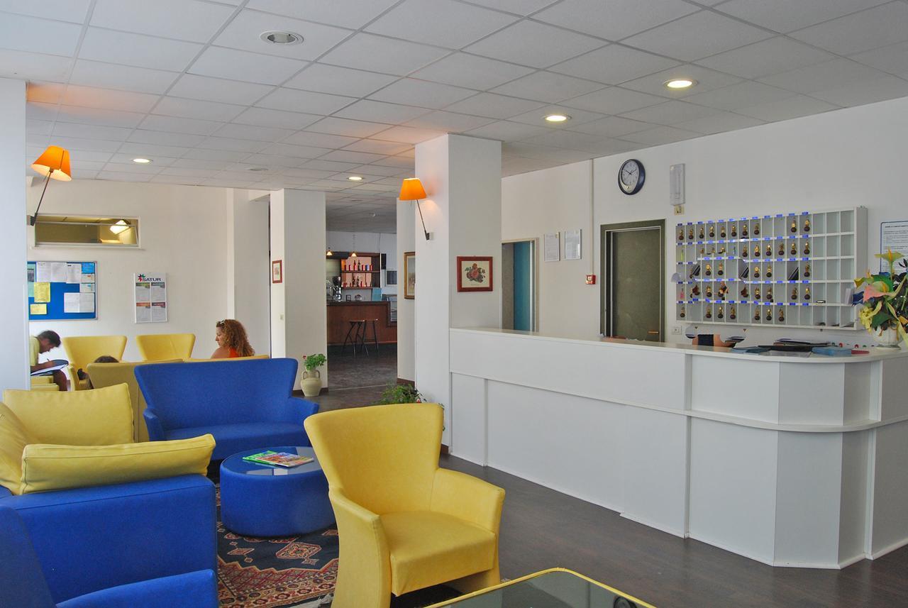 פסארו Hotel Embassy מראה חיצוני תמונה